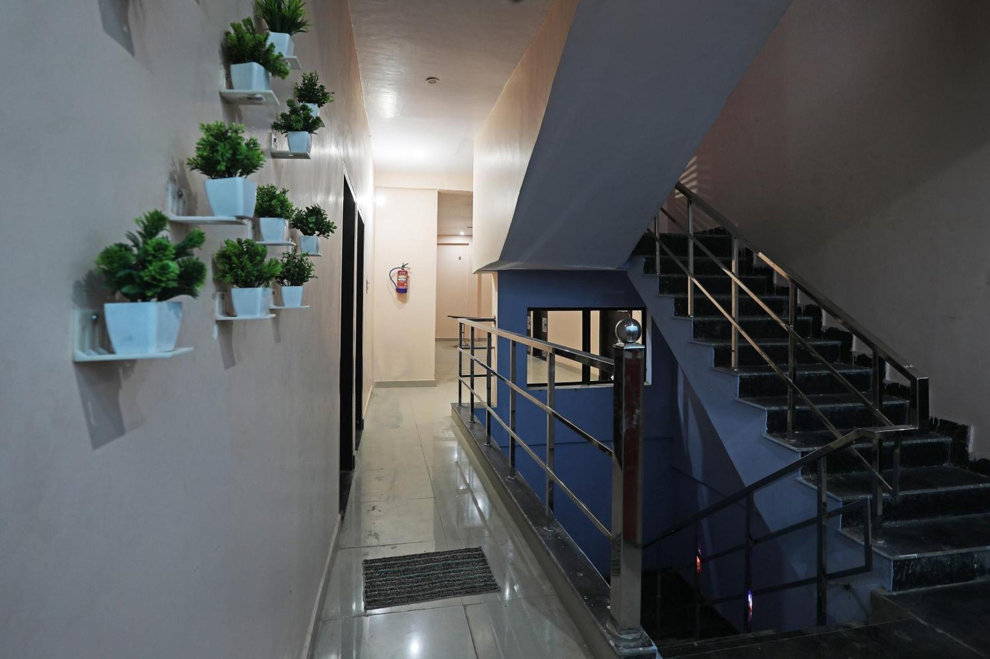Hotel O Relax Faridabad Exterior foto